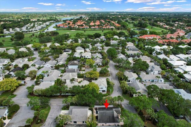 28 Governors Court, Palm Beach Gardens, FL 33418