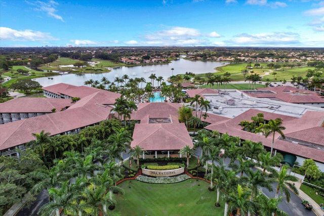 28 Governors Court, Palm Beach Gardens, FL 33418