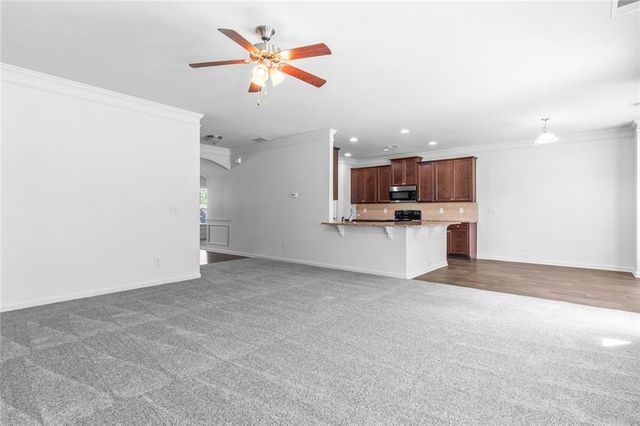 1061 Blind Brook Circle, Hoschton, GA 30548