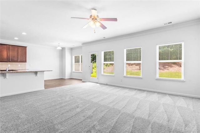 1061 Blind Brook Circle, Hoschton, GA 30548