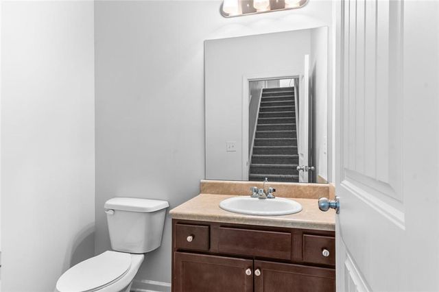 1061 Blind Brook Circle, Hoschton, GA 30548