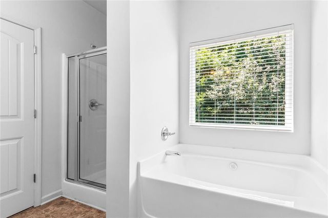 1061 Blind Brook Circle, Hoschton, GA 30548