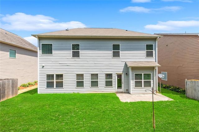 1061 Blind Brook Circle, Hoschton, GA 30548