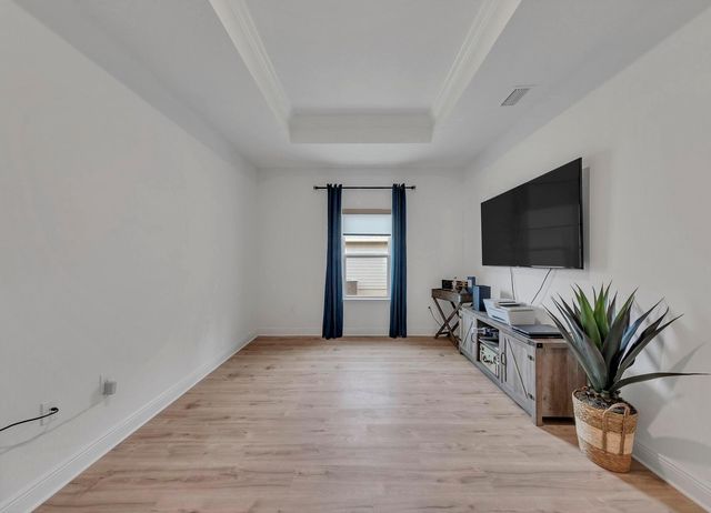 54 Hammock Oaks Boulevard, Freeport, FL 32439