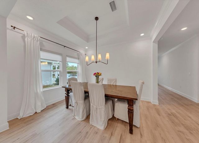 54 Hammock Oaks Boulevard, Freeport, FL 32439