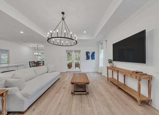 54 Hammock Oaks Boulevard, Freeport, FL 32439