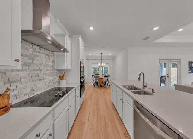 54 Hammock Oaks Boulevard, Freeport, FL 32439