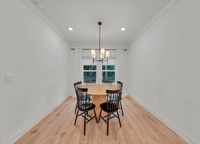 54 Hammock Oaks Boulevard, Freeport, FL 32439