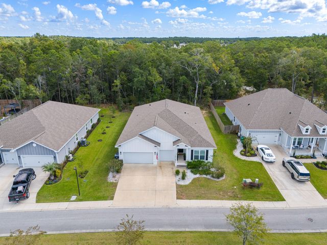 54 Hammock Oaks Boulevard, Freeport, FL 32439