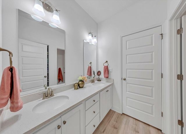 54 Hammock Oaks Boulevard, Freeport, FL 32439