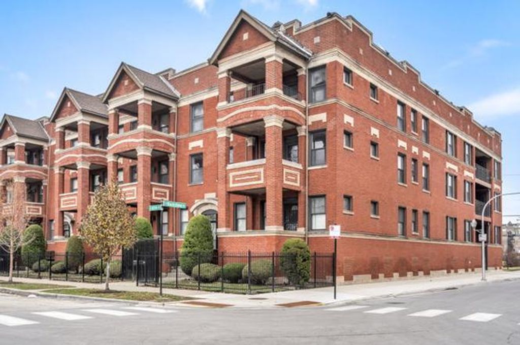 6511 S Blackstone Avenue 3, Chicago, IL 60637