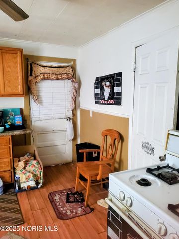 3245 Elm Street, Toledo, OH 43608