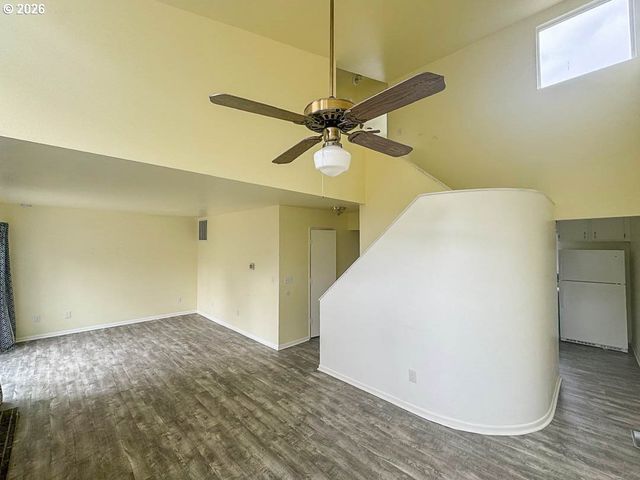 1572 Nw TANASBROOK Ct, Beaverton, OR 97006