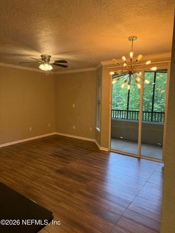 8539 GATE Parkway W 424, Jacksonville, FL 32216
