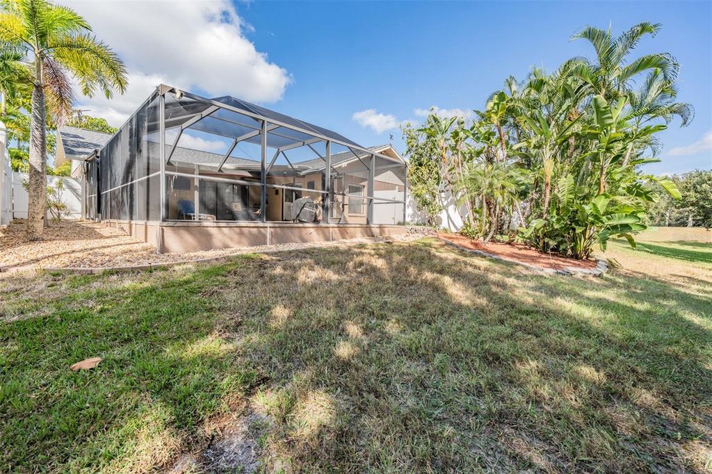 Image 18 of property listing at 8628 CHADWICK DRIVE, Tampa, FL 33635