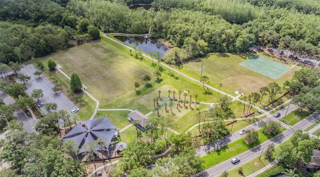 Image 24 of property listing at 8628 CHADWICK DRIVE, Tampa, FL 33635