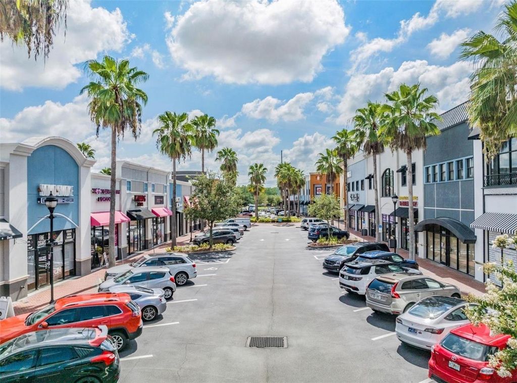 Image 25 of property listing at 8628 CHADWICK DRIVE, Tampa, FL 33635