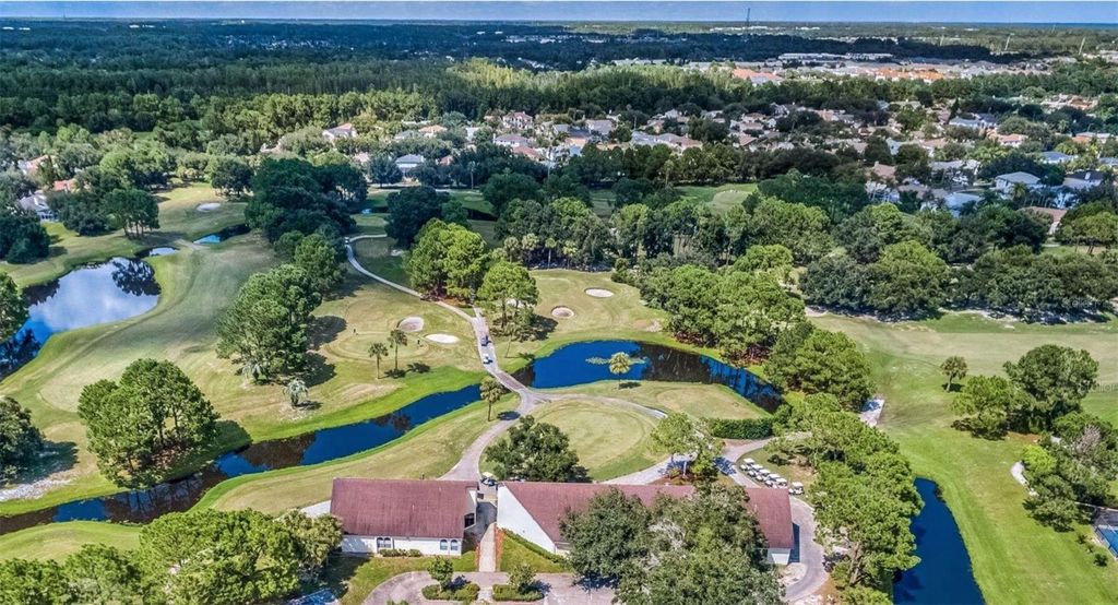 Image 27 of property listing at 8628 CHADWICK DRIVE, Tampa, FL 33635