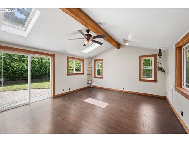 6467 Se 135TH Ave, Portland, OR 97236