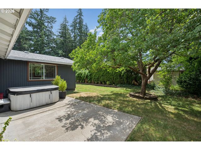 6467 Se 135TH Ave, Portland, OR 97236