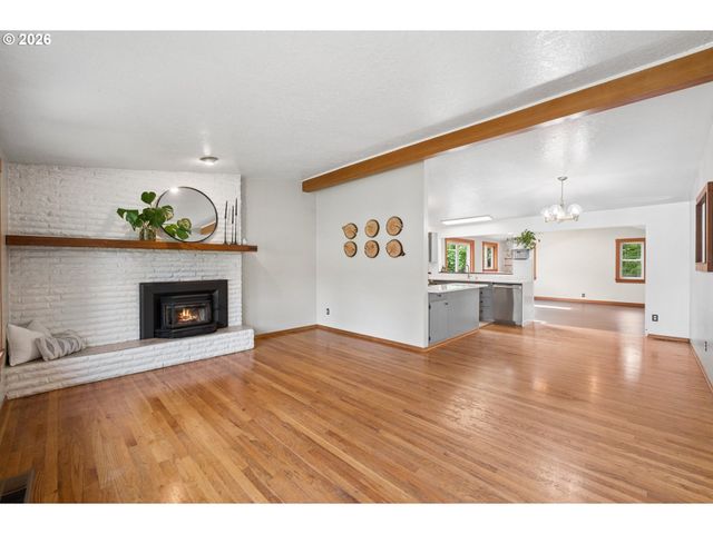 6467 Se 135TH Ave, Portland, OR 97236
