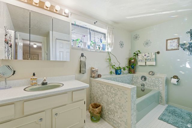 4063 N 15250 W, Altamont, UT 84001