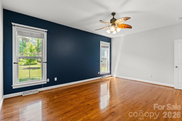 6008 Langham Court, Charlotte, NC 28269