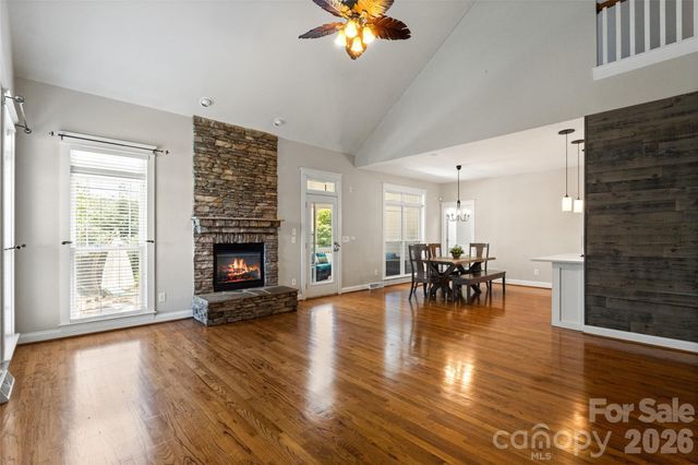 6008 Langham Court, Charlotte, NC 28269
