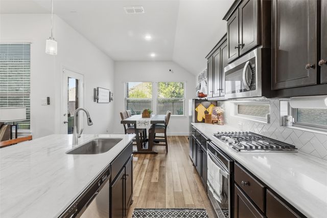 3817 Honeycomb Hollow, Melissa, TX 75454