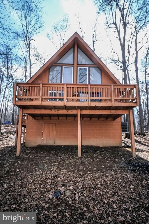 Image 2 of property listing at 59 ALPINE DR, Front Royal, VA 22630