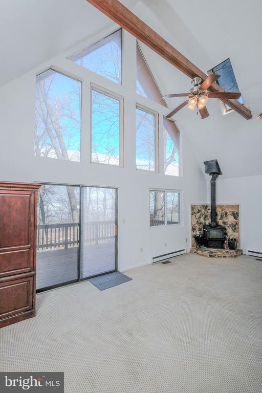 Image 22 of property listing at 59 ALPINE DR, Front Royal, VA 22630