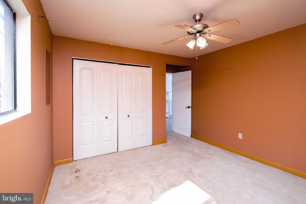 Image 45 of property listing at 59 ALPINE DR, Front Royal, VA 22630