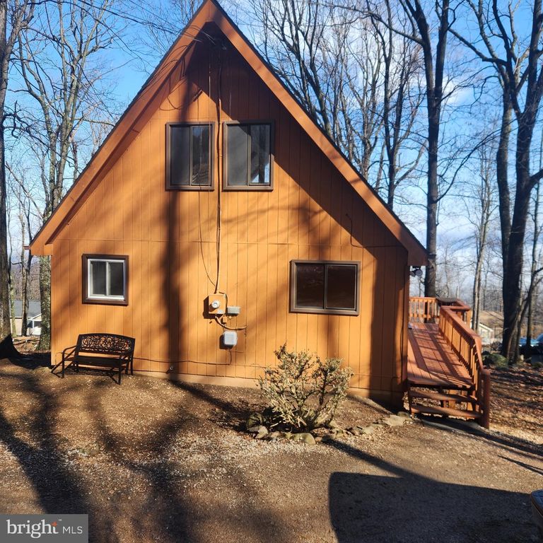 Image 54 of property listing at 59 ALPINE DR, Front Royal, VA 22630