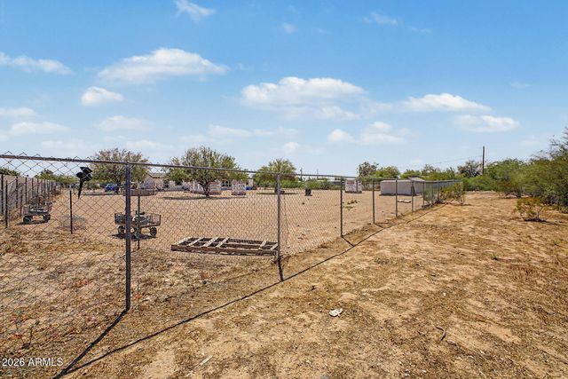 2576 W TEPEE Street, Apache Junction, AZ 85120