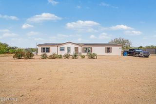 2576 W TEPEE Street, Apache Junction, AZ 85120