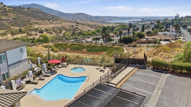 2708 Lake Pointe Drive 212, Spring Valley, CA 91977