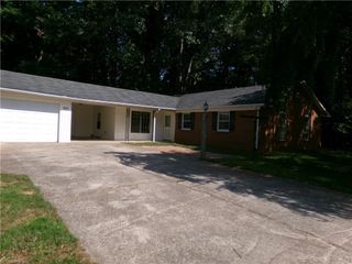 203 Turkey Hill Drive, King, NC 27021