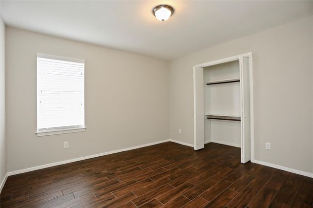 1135 Murrayhill Drive, Houston, TX 77043