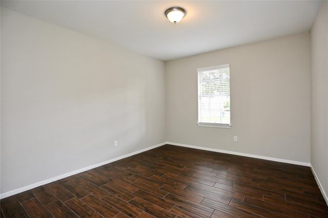 1135 Murrayhill Drive, Houston, TX 77043