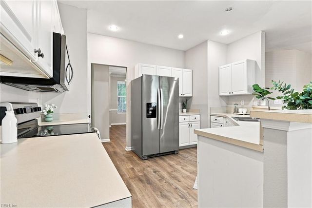1901 Somersby LN, Virginia Beach, VA 23456