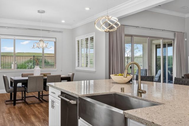 1069 Catalina Way, El Dorado Hills, CA 95762