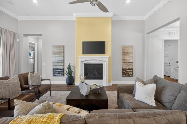 1069 Catalina Way, El Dorado Hills, CA 95762