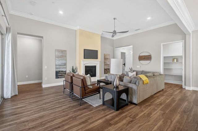 1069 Catalina Way, El Dorado Hills, CA 95762