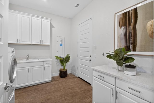 1069 Catalina Way, El Dorado Hills, CA 95762