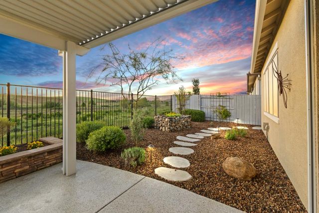 1069 Catalina Way, El Dorado Hills, CA 95762