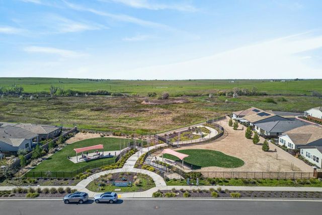 1069 Catalina Way, El Dorado Hills, CA 95762