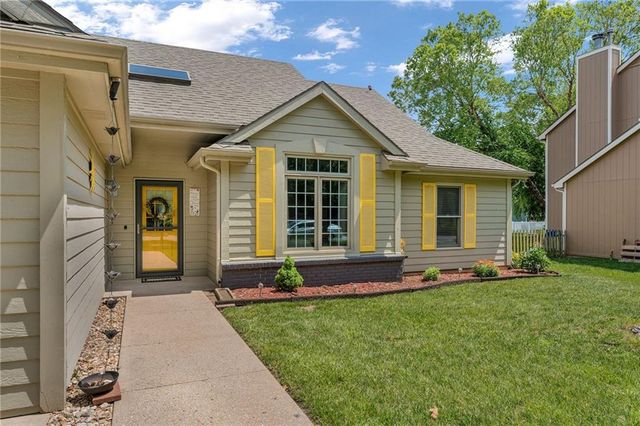 4213 Goldfield Street, Lawrence, KS 66049