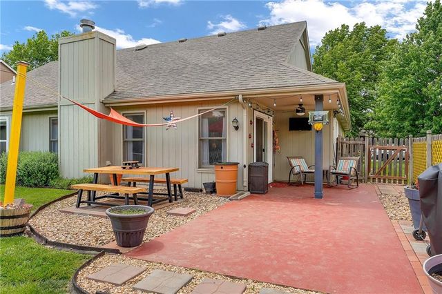 4213 Goldfield Street, Lawrence, KS 66049