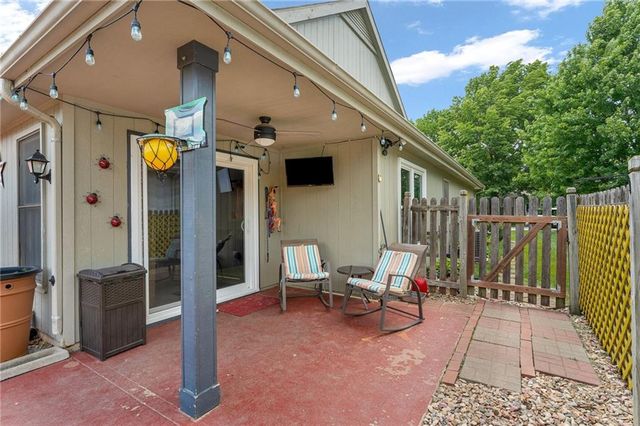 4213 Goldfield Street, Lawrence, KS 66049