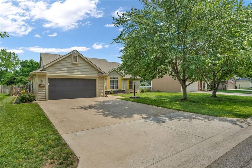 4213 Goldfield Street, Lawrence, KS 66049